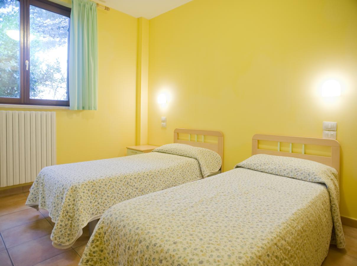 Ostello Fontemaggio Assise Extérieur photo
